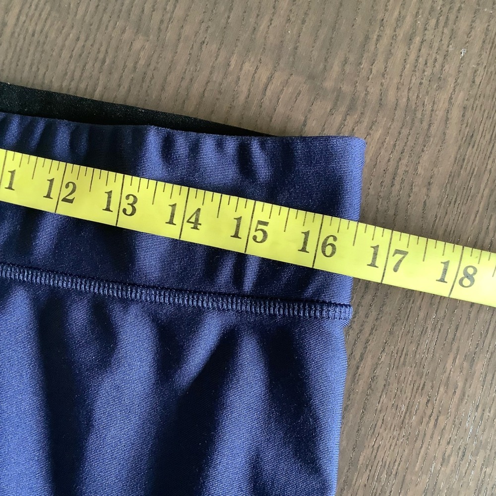 Under Armour HeatGear Navy Blue Compression Athletic Shorts Womens 2XL 2TG EEG - Picture 7 of 9